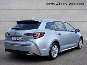 Suzuki Swace 1.8 Hybrid Sz-t CVT - Image 3