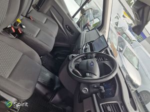 Ford Transit Transit Trend 350 L 160 Auto - Image 4