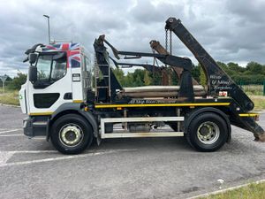 2019 Renault Hyva Skiploader - Image 4