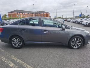 TOYOTA AVENSIS 2.0 D-4D ICON - Image 4