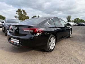 Opel Insignia - Image 2