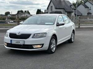 Skoda Octavia 2017 dsg automatic 1.6 TDI - Image 3