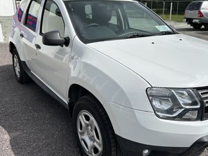 DACIA DUSTER ALTERNATIVE 1.5 DCI 110 4DR - Image 3