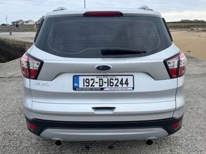 Ford Kuga Titanium 1.5tdci 120PS MAN 4DR - Image 4