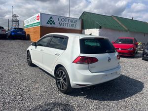 Volkswagen Golf - Image 4