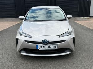 Toyota Prius 1.8 HYBRID AUTO - Image 2