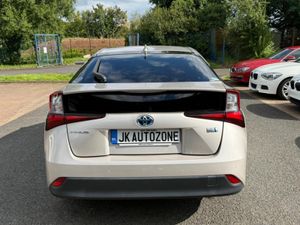 Toyota Prius 1.8 HYBRID AUTO - Image 4