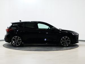 *30* 2024 Ford Focus 1.0 ST-LINE MHEV - Image 3