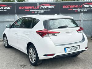 2017 TOYOTA AURIS VAN 1.4L DIESEL - Image 4