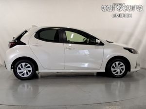 Toyota Yaris 1.5 Hybrid Auto - Image 2