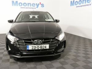 Hyundai i20 Classic 1.2l Petrol Hatchback - Image 2