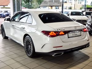 Mercedes-Benz E-Class E300de Plus Night Pack 328b - Image 4