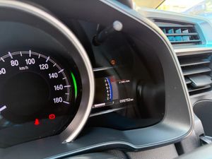2019 Honda Fit 1.5 Petrol Hybrid keyless - Image 2