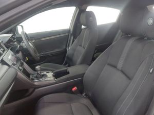Honda Civic Hatchback SE - Image 2