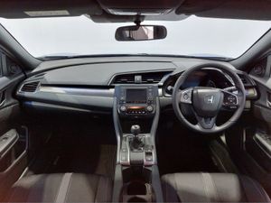 Honda Civic Hatchback SE - Image 4
