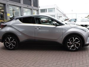 Toyota C-HR 2017 - Image 3
