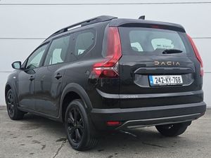 Dacia Jogger 1.0 L 110PS Extreme - Image 4