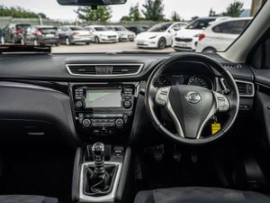 2017 Qashqai 1.5d/1 Owner/Irish/1yr warranty - Image 4