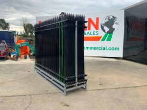 ARROW TOP METAL RAILING & POSTS.......35w.. - Image 4