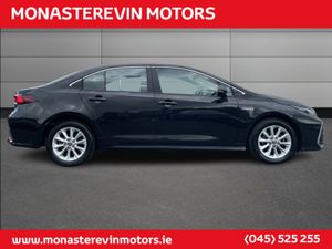 Toyota Corolla HYB LUNA SALOON 4DR AUTO - Image 3