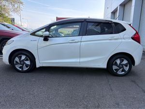 Honda Fit 1.5 PETROL HYBRID AUTO - Image 4
