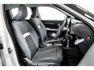Citroen C3 Plus Hybrid Auto 110HP Two Tone - Image 3