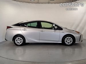 Toyota Prius 1.8 PET Hybrid - Image 2