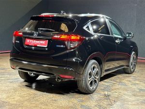 Honda Vezel 1.5 HYRBID - LEATHER INTERIOR - Image 4