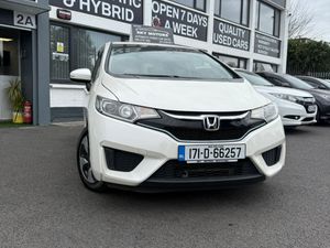 2017 Honda Fit /Jazz1.5 Hybrid,Auto ,Low Miles35K - Image 2