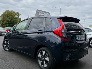 2016 Honda Fit/Jazz 1.5 Hybrid auto Top Specs - Image 4