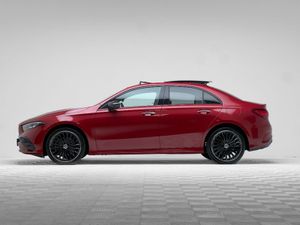 Mercedes-Benz A-Class A250e AMG Line Premium - Image 4