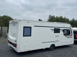 Lunar Clubman 4 Berth Fixed Bed Caravan - Image 3