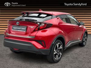 Toyota C-HR HYBRID SPORT // REAR CAMERA // BLUETOO - Image 2