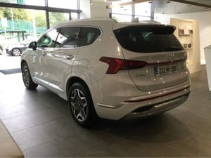 Hyundai Santa Fe PREMIUM PLUG IN HYBRID - 4 Wheel - Image 3