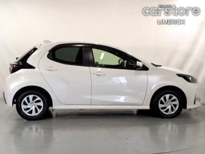 Toyota Yaris 1.5 Hybrid Auto - Image 2