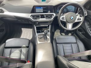 BMW 3 Series 330e Xdrive M Sport Auto - Image 3