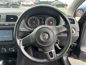 2014 Volkswagen polo - Image 3