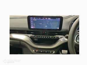 Fiat 500 Electric Hatchback Icon - Image 4