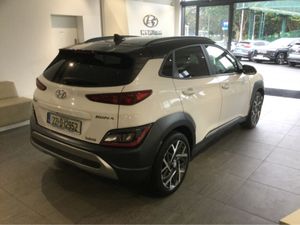 Hyundai KONA HYBRID ** VERY LOW KMS ** - Image 2