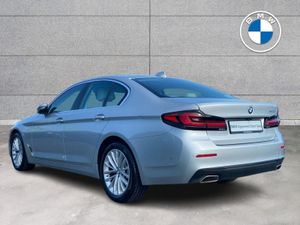 BMW 5 Series 520d SE Saloon - Image 3