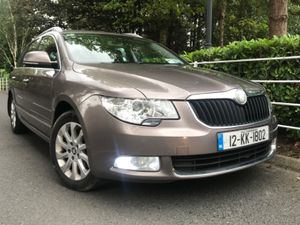 Skoda Superb Estate 2.0 TDI 140hp ACTIVE GL PACK - Image 2