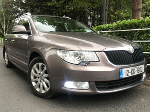 Skoda Superb Estate 2.0 TDI 140hp ACTIVE GL PACK - Image 4