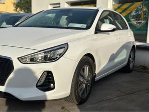 Hyundai i30 I 30 DELUXE 5DR - Image 3