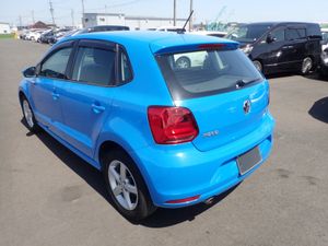 Volkswagen Polo 1.2 TSI COMFORTLINE PRO PETROL AUT - Image 2