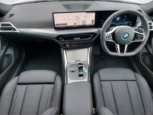 BMW i4 Edrive35 M Sport LCI - Image 4