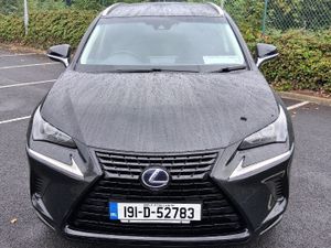 2019 LEXUS NX 300H 2.5 SPORT 4WD HYBRID - Image 4