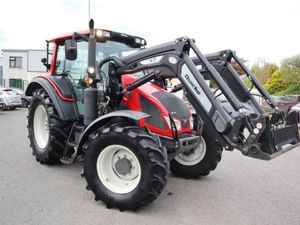 Valtra N103 c/w Quicke G3s Loader - Image 2