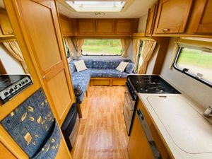 2006 ELDDIS SUNSEEKER 400RS R.H.D - Image 3