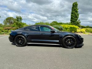 2021 PORSCHE TAYCAN 5 SEATS , €30k Upgrades - Image 2
