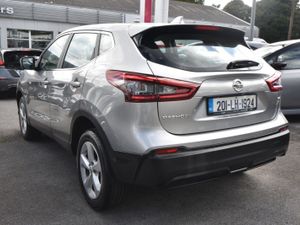 Nissan QASHQAI 1.5 DSL - Image 4